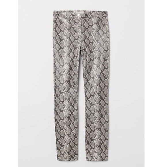 H&M Denim - H&M Snake Print Jeans size 4